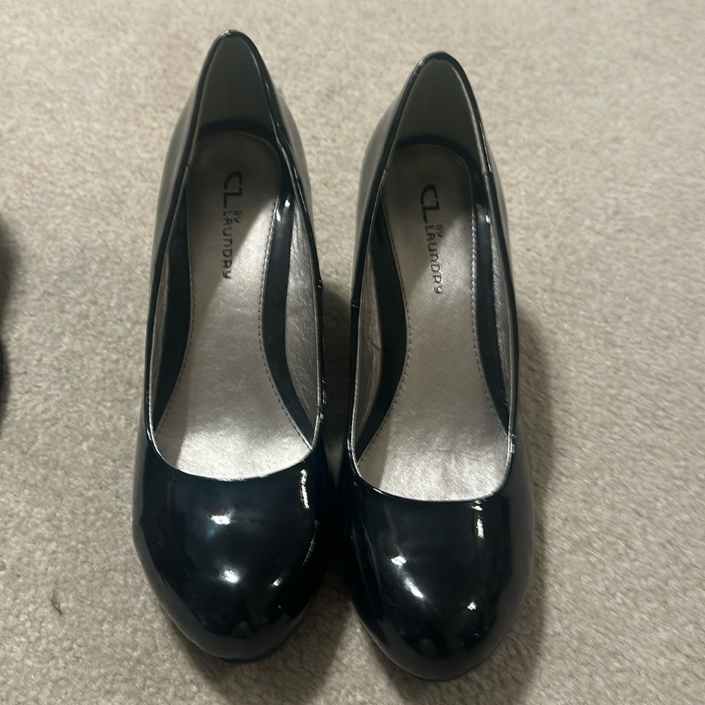 Women’s patent leather wedge heel
